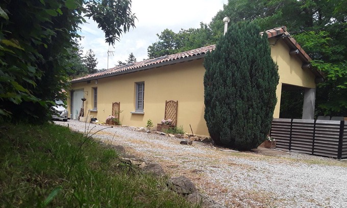 Saint-Denis Casa | Casa rural "La Salamandre" 4 personas en Saint-Denis.