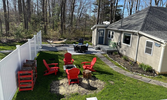 Camp Ellis Cabaña | Cottage - Minutes from the Beach