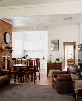 Wangaratta Casa | Cottage on Gray - Wangaratta
