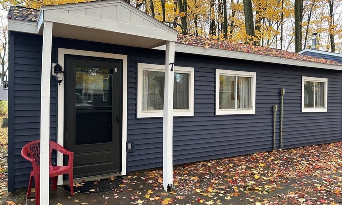 Lake City Cabina | Cottages #7 Tree Tops, 2 Bedroom Cottage