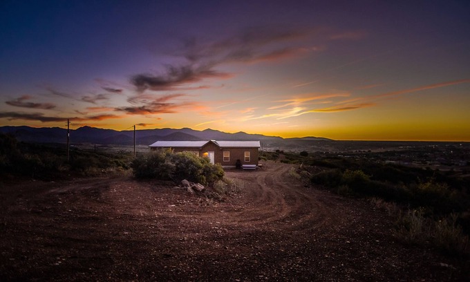 Dewey-Humboldt Casa | Country-cation