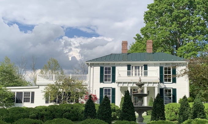 Rockbridge Baths Casa | Country Estate for rent near Lexington VA