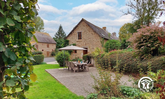 La Pellerine Cabaña | ¡Gîte rural con jardín, terraza y actividades cerca de Fougères y Mont Saint Michel!