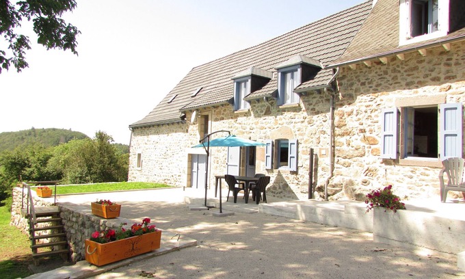 Montboudif Casa | Country home
