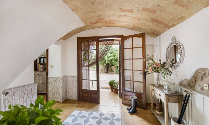 Sords Cabaña | Casa del siglo XV con encanto en la naturaleza