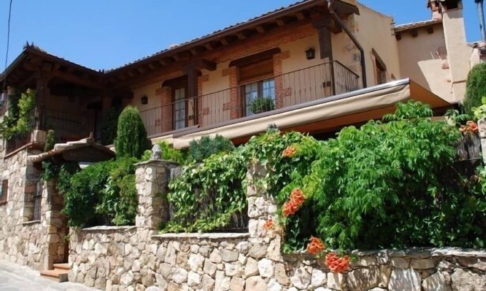 Aldeasaz Cabaña | Casa rural (alquiler íntegro) La Vega para 10 personas