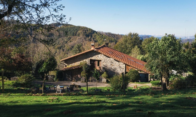 Provincia de Guipúzcoa Casa | Casa rural 'Pagorriaga' con vistas a la montaña, terraza compartida y Wi-Fi