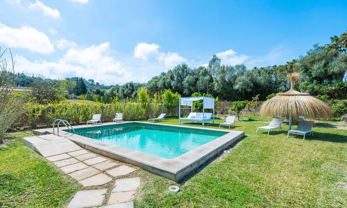 Campanet Villa | Casa rural 'Sa Creueta' con vistas a la montaña, Wi-Fi y aire acondicionado