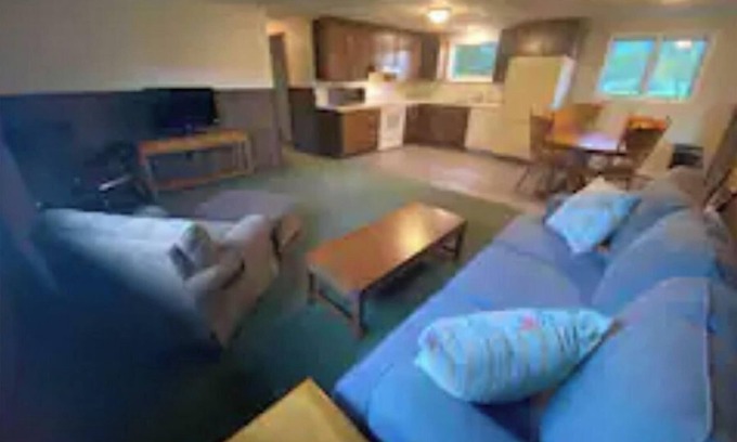 Jamestown Casa | Country living close to it all