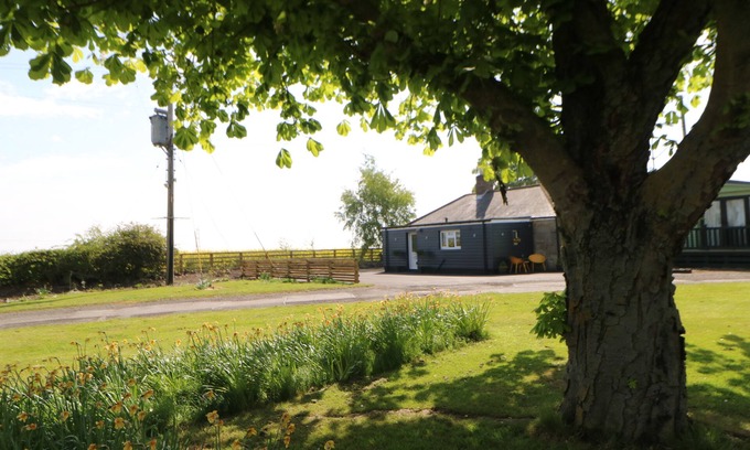 Hallington Casa | COUNTRY RETREAT, pet friendly, with a garden in Ponteland