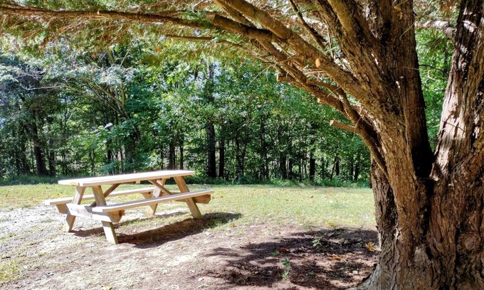 Keeling Casa | Country retreat close to VIR, Hyco lake, Danville & Chatham