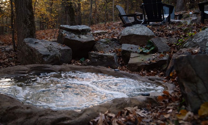 Saint Joe Cabina | Couples Tree Loft Rock Hot Tub Buffalo River