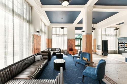 Downtown St. Petersburg Hotel | Courtyard by Marriott St. Petersburg Downtown