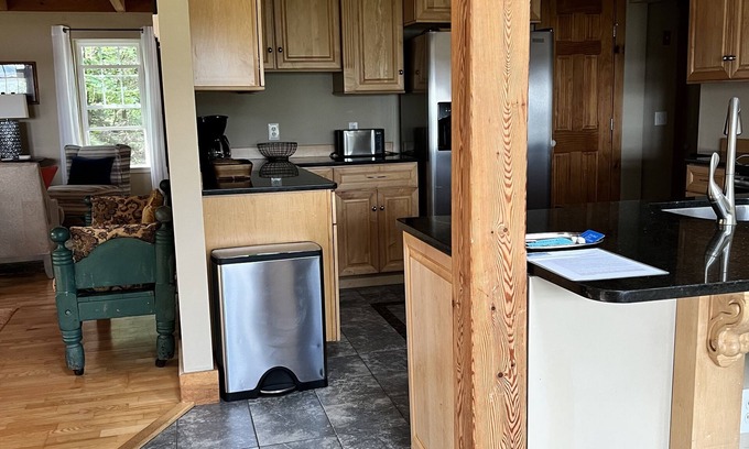 Minturn Casa | Cove & Carriage House w/ Ocean views near Acadia