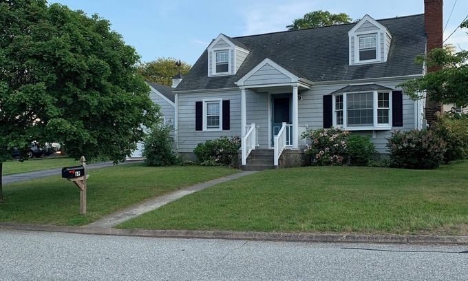 Waterford Casa | Cove View Cottage Charming 3-bedroom house with AC, WiFi in tranquil Waterford