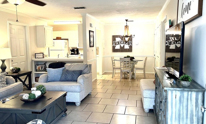 Starkville Condominio | Cowbell Condo- el condominio más lindo en el país de Dios