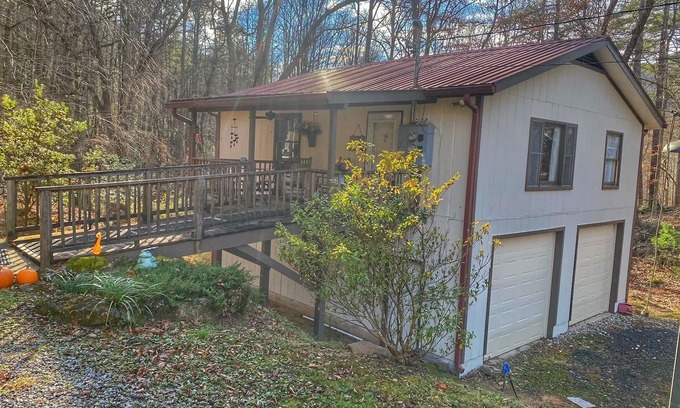 Clayton Cabaña | Cox Lake Cottage En Mountain City Georgia