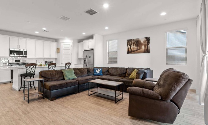 Mesa del Oro Casa | Coyote Sunset Retreat in the Desert - BBQ & Tennis