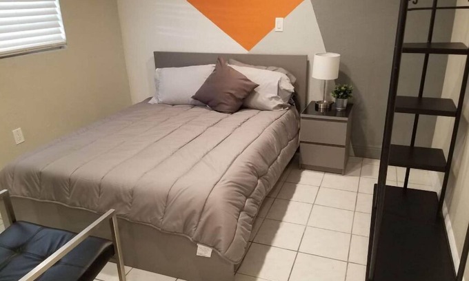 Greater Palm River Point CDC Casa | COZIES- LARGE GROUP RETREAT -5 bedrooms