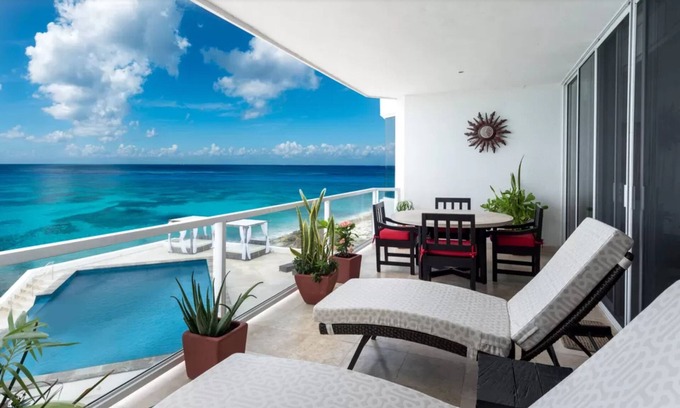 Zona Hotelera Norte Condominio | Cozumel oceanfront beauty - Relax with a view