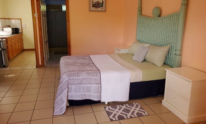 Eau Piquant Apartamento | Cozy 1-bedroom apartment with WiFi, AC in enchanting Eau Piquant