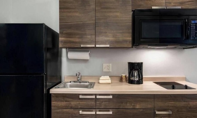Huntersville Apartamento | Cozy 1-bedroom hotel in delightful Huntersville up to 2 people