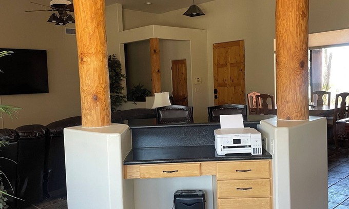 New River Casa | Cozy 1-bedroom house with WiFi, AC in pleasant New River