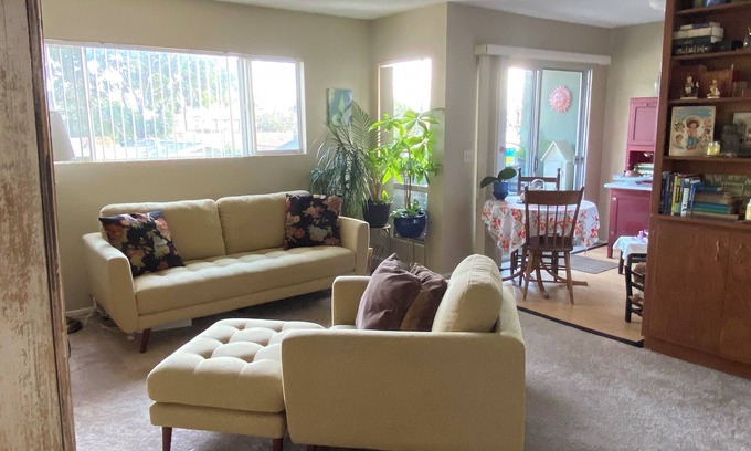 City Heights Apartamento | Cozy 1 bedroom with private bath in shared apartment in San Diego.