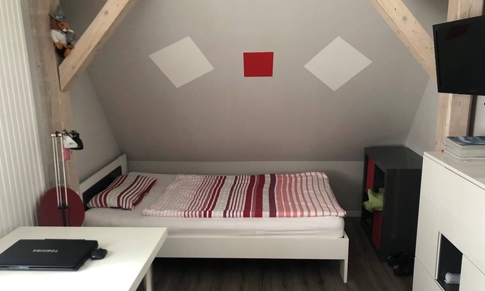 Donauwoerth Apartamento | Cozy 1-room apartment for one person - WiFi incl.