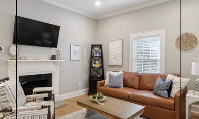 Hickory Cabaña | Cozy 2 bedroom in heart of Hickory, NC