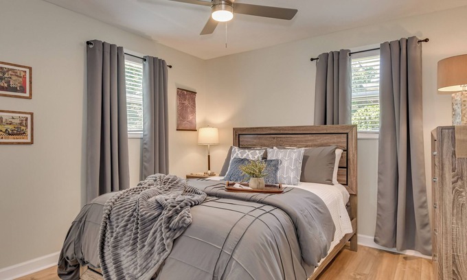 National Hills Casa | Cozy 2 BR 1BA with Kitchenettes and Private entrance