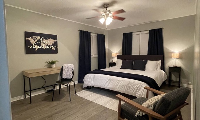 Enid Casa | Cozy 2BR Lincoln House