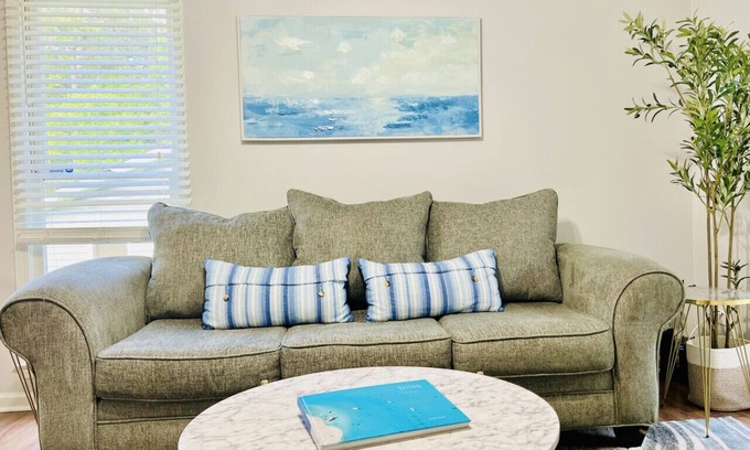 East Raleigh Casa | Cozy 3-Bedroom Getaway