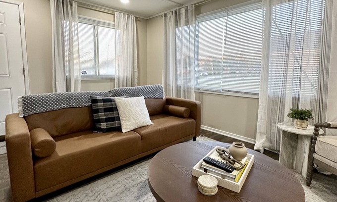 Milwaukee Casa | Cozy 3 Bedroom Haven in MKE!