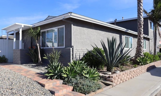 San Clemente Casa | Cozy 3BR Beach & Golf Retreat
