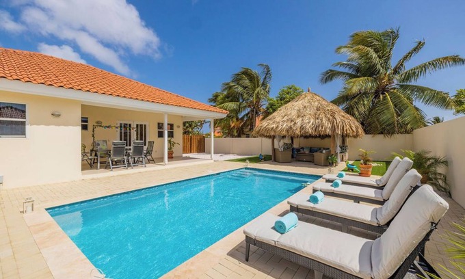 Sabana Liber Villapark Villa | Cozy 3BR2BA, Great Location w/Private Pool & Patio