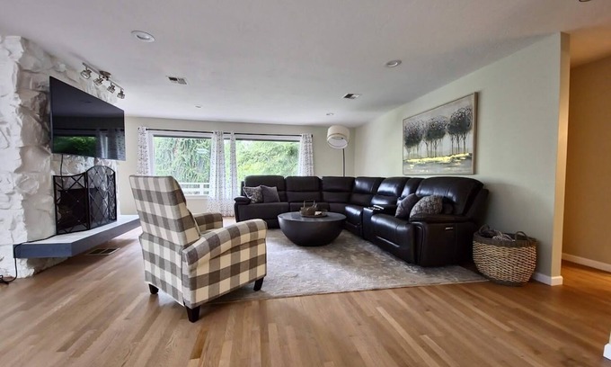 Oak Harbor Casa | Cozy 4 Bedroom Deception Pass Retreat