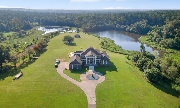 Havana Casa | Cozy 4-bedroom estate in wonderful Havana 20 min from Tallahassee FSU/FAMU