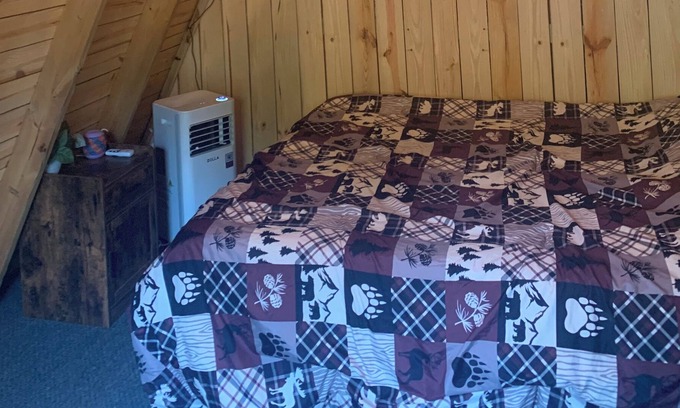 Decaturville Cabina | Cozy a frame cabin