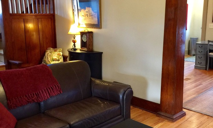 Morton Meadows Casa | Acogedora casa histórica espaciosa