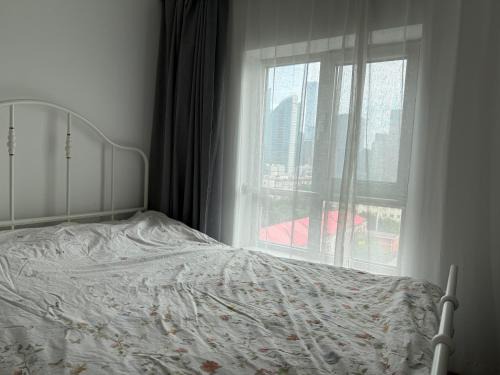 Jianwai Street Apartamento | Cozy and Modern Condo near CBD and 2nd Ring Road, Changan Avenue with the view of CITIC Tower
