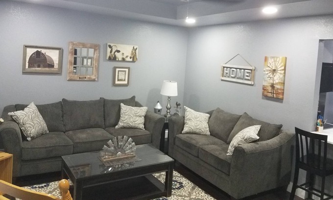 Freeport Casa | Acogedora y tranquila casa de campo cerca de todo