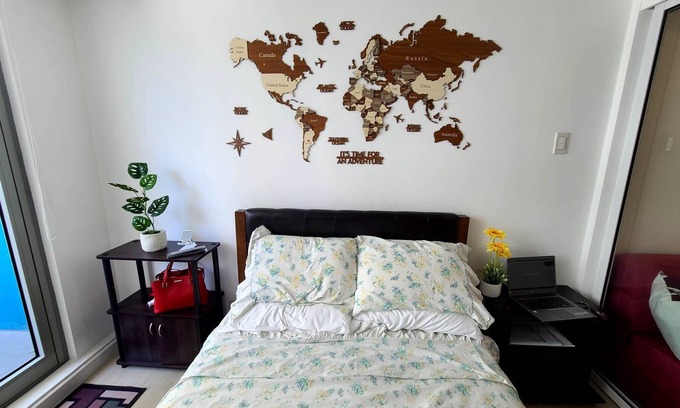 Pasay Complejo | Cozy and Relaxing Staycation - 3 minutes walk to Beach pool