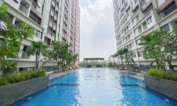 Jakarta Apartamento | Cozy and Warm Studio at LRT City Jatibening Apartment