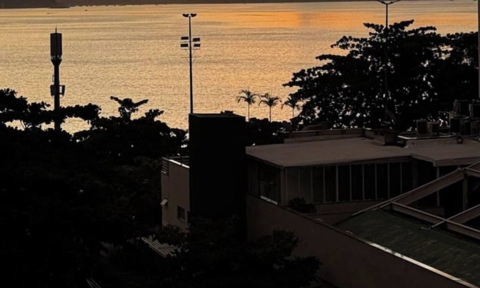 Icarai Apartamento | Cozy apartment in Icaraí, incredible side view