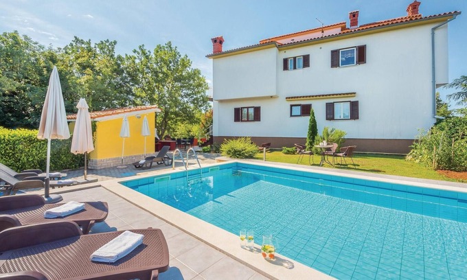 Marceljani Apartamento | Acogedor apartamento en Labin con WiFi