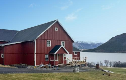 Fraena Apartamento | Cozy Apartment In Malmefjorden