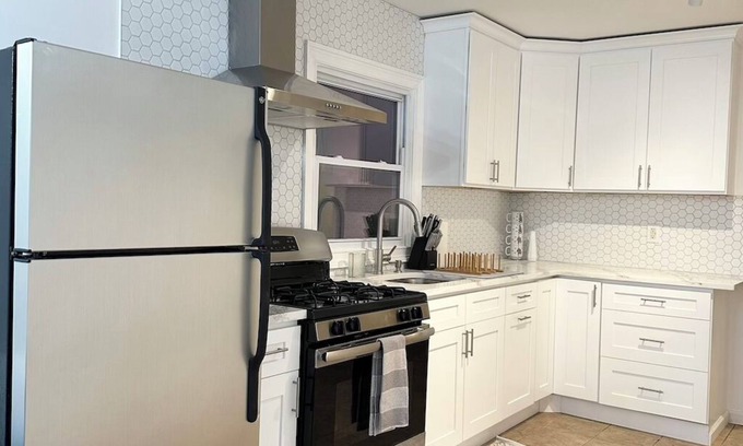 North Bergen Apartamento | Cozy Apartment in North Bergen Close to NYC With FREE PARKING