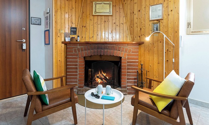 Castel di Ieri Casa | Cozy apartment with fireplace.