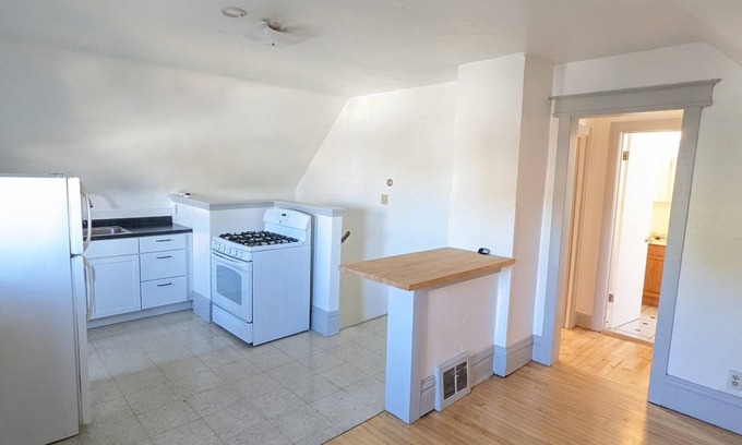 Bay View Apartamento | Cozy Bay View Crashpad